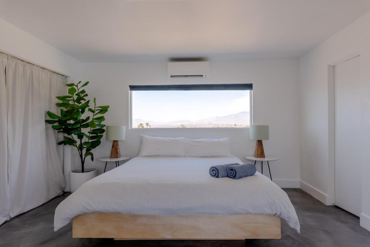 Desert Hot Springs Inn Εξωτερικό φωτογραφία